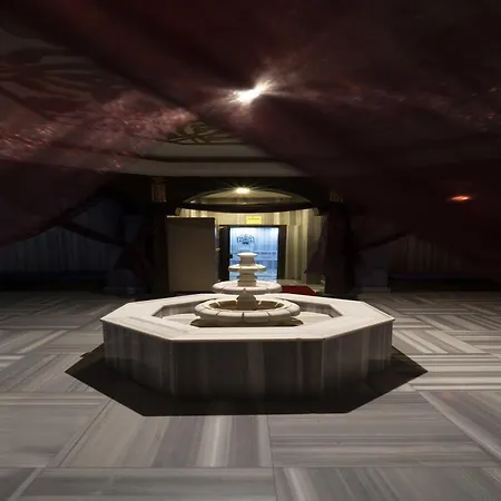 Siam Elegance & Hotel 5*