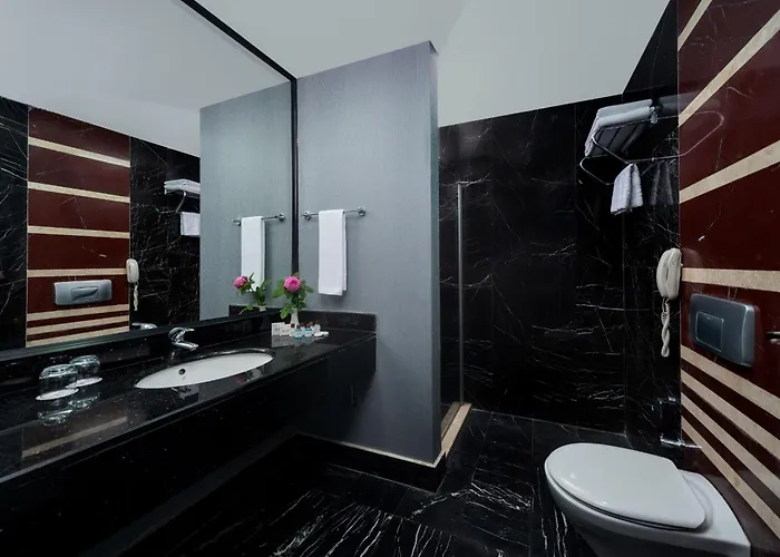Siam Elegance & 5*
