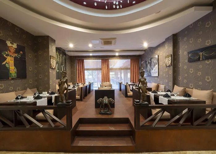 Siam Elegance & 贝莱克