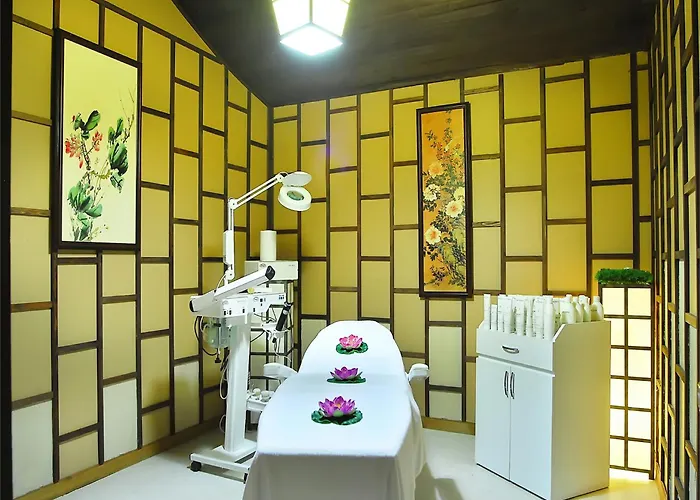 酒店 Siam Elegance & 贝莱克