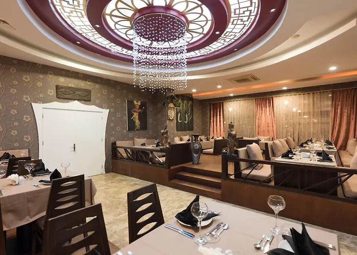 Siam Elegance & 酒店