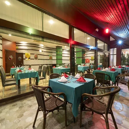 Siam Elegance & 5*
